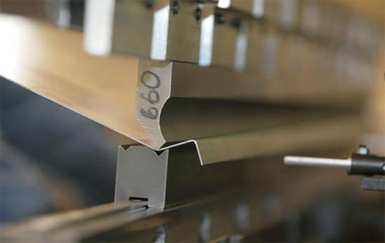 Titanium Plate Bending Titanium Plate Bending